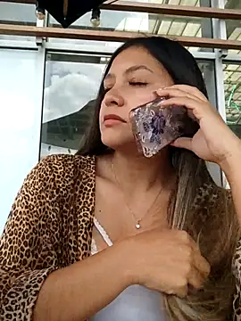 Snapshot of alana_69 chatting on October 21, 6:52 pm alana 69 online show from October 21, 6:52 pm