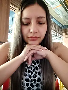 Snapshot of alana_69 chatting on June 12, 11:25 pm alana 69 online show from June 12, 11:25 pm