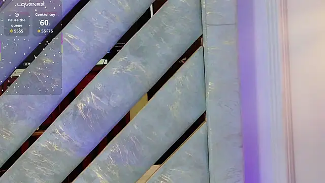 Sara Boom online show from April 11, 7:51 pm