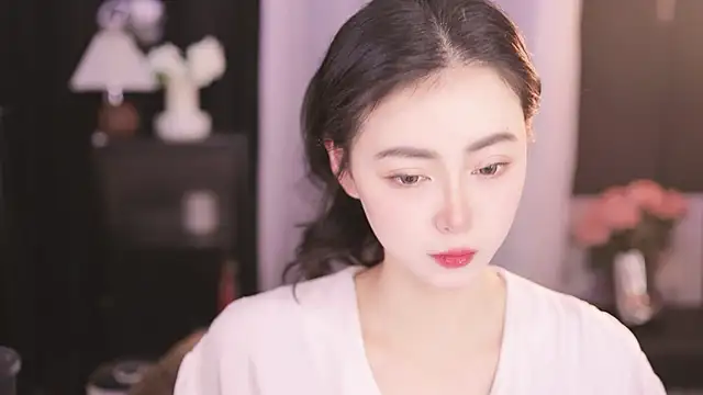 Ocean--Lili online show from January 26, 2:08 pm