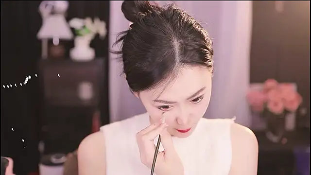 Ocean--Lili online show from February 7, 2:04 pm