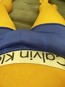 garotao2000 online show from April 7, 6:52 pm