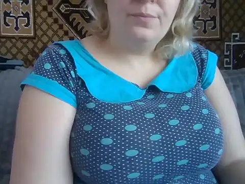 Snapshot of Diana_Britt chatting on February 10, 9:14 am Diana Britt online show from February 10, 9:14 am