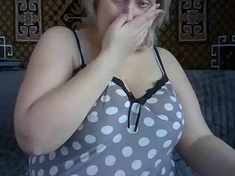 Snapshot of Diana_Britt chatting on March 5, 6:12 am Diana Britt online show from March 5, 6:12 am