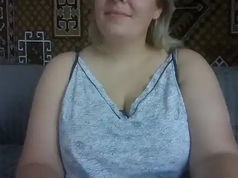 Snapshot of Diana_Britt chatting on September 13, 5:29 am Diana Britt online show from September 13, 5:29 am