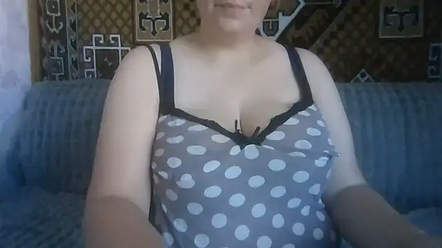Snapshot of Diana_Britt chatting on June 24, 6:23 am Diana Britt online show from June 24, 6:23 am