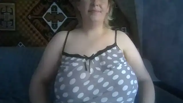 Snapshot of Diana_Britt chatting on July 9, 4:05 am Diana Britt online show from July 9, 4:05 am