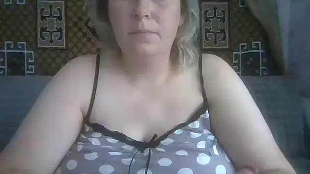 Snapshot of Diana_Britt chatting on July 13, 4:26 am Diana Britt online show from July 13, 4:26 am