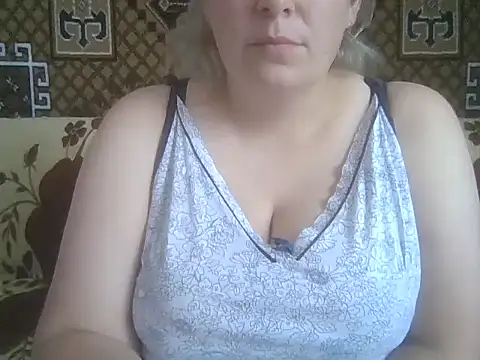 Snapshot of Diana_Britt chatting on July 21, 11:23 am Diana Britt online show from July 21, 11:23 am
