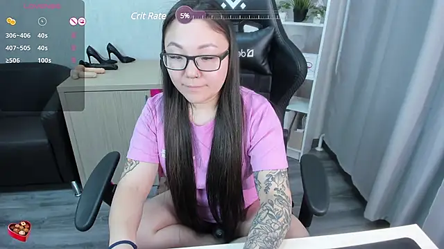 Snapshot of gentle_muse chatting on January 22, 1:53 am gentle muse online show from January 22, 1:53 am