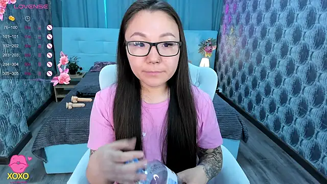 Snapshot of gentle_muse chatting on March 1, 6:57 am gentle muse online show from March 1, 6:57 am