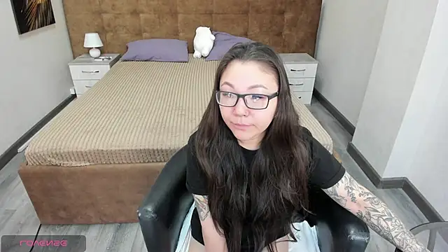 Snapshot of gentle_muse chatting on March 8, 12:44 am gentle muse online show from March 8, 12:44 am