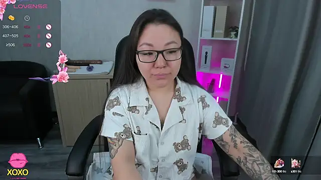 Snapshot of gentle_muse chatting on March 13, 12:37 am gentle muse online show from March 13, 12:37 am