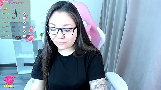 Snapshot of gentle_muse chatting on March 19, 12:59 am gentle muse online show from March 19, 12:59 am