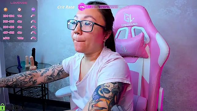 Snapshot of gentle_muse chatting on November 8, 12:22 am gentle muse online show from November 8, 12:22 am