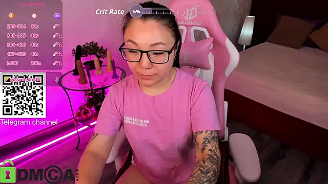 Snapshot of gentle_muse chatting on December 3, 12:18 am gentle muse online show from December 3, 12:18 am