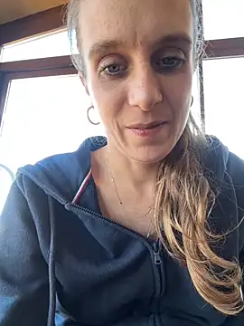 LadyChantale online show from January 24, 2:30 pm