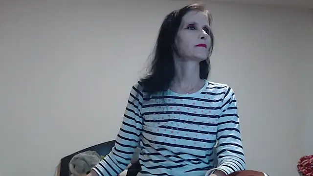 Bonny Ella online show from February 9, 6:54 am