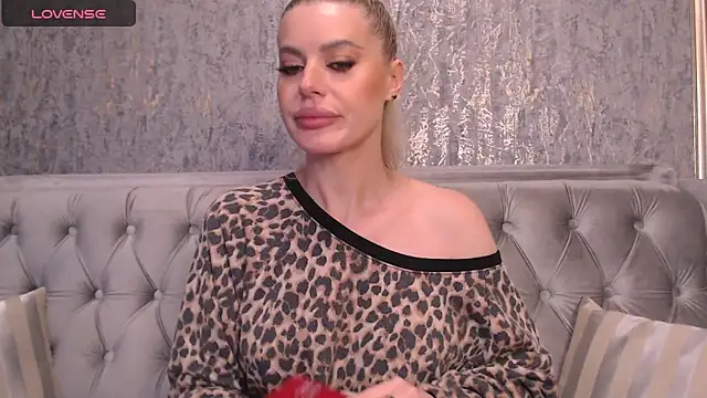 BlondieStar online show from November 4, 10:53 pm