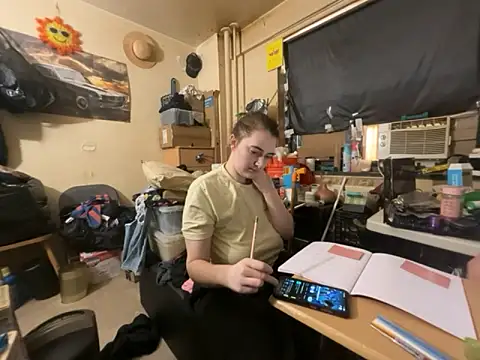 Snowbunnycake 131 online show from March 18, 3:04 pm