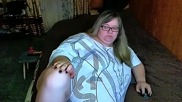 Snapshot of sex2 chatting on March 7, 9:27 pm sex2 online show from March 7, 9:27 pm