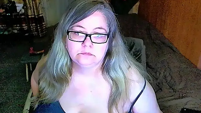 Snapshot of sex2 chatting on March 11, 11:37 pm sex2 online show from March 11, 11:37 pm