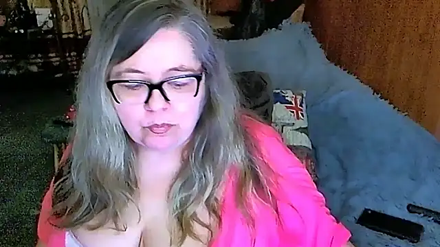 Snapshot of sex2 chatting on March 13, 1:21 am sex2 online show from March 13, 1:21 am