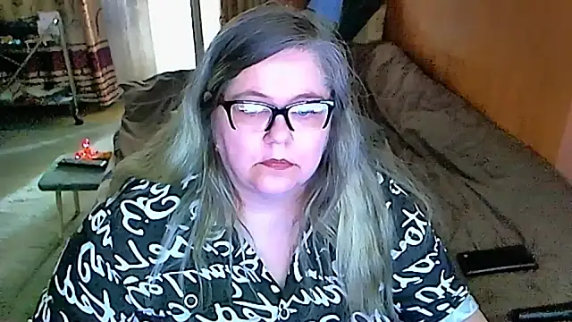 Snapshot of sex2 chatting on March 20, 1:57 am sex2 online show from March 20, 1:57 am