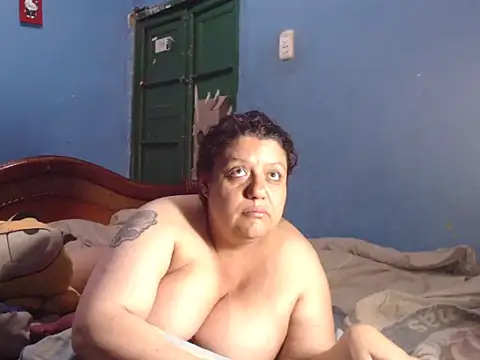 Snapshot of Lauren_baby chatting on June 3, 9:20 pm Lauren baby online show from June 3, 9:20 pm