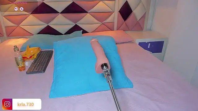  kaarla  online show from January 22, 9:13 am