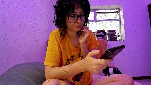  Lunnaa  online show from September 14, 10:53 pm