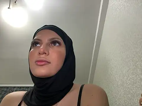 GumusGuray online show from March 14, 10:27 pm