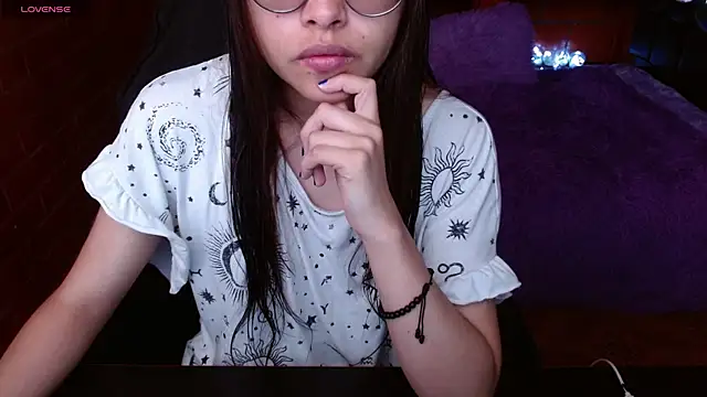 MidoriQuiinn online show from June 2, 3:58 pm