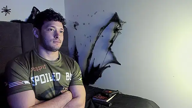 alejandro  2 online show from October 30, 9:48 pm