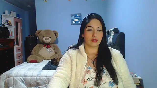 Snapshot of sahtlove1 chatting on May 15, 10:50 pm sahtlove1 online show from May 15, 10:50 pm