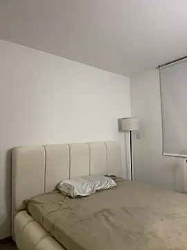 oriana zoeee online show from March 6, 11:53 pm