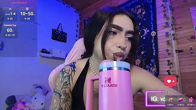 valenor  online show from September 15, 3:17 am