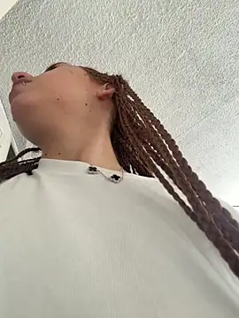 valenor  online show from February 20, 6:52 pm