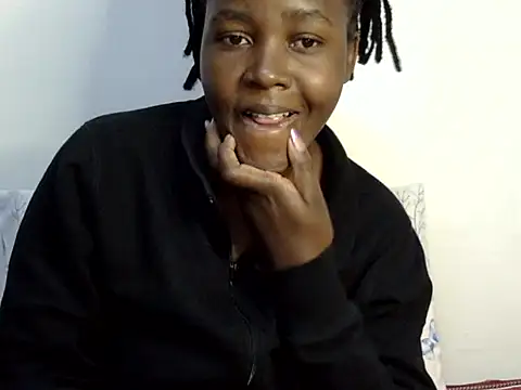 Snapshot of Sweet_ebony20 chatting on September 25, 1:04 pm Sweet ebony20 online show from September 25, 1:04 pm