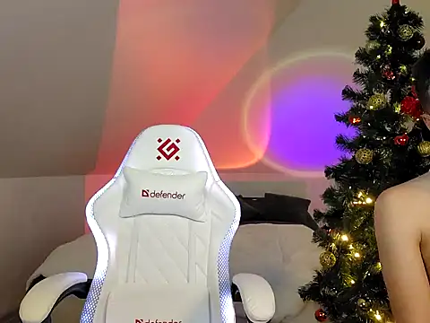 -Yummybabes- online show from December 29, 9:52 pm