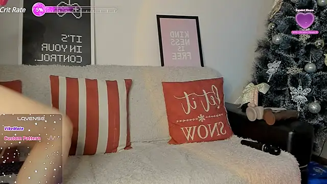 Snapshot of Stripchatlady chatting on December 16, 3:11 pm Stripchatlady online show from December 16, 3:11 pm