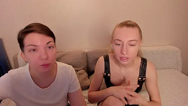 secret dreams   online show from December 20, 8:49 am