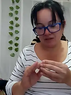 Snapshot of Sonialorens_ chatting on January 25, 6:46 pm Sonialorens  online show from January 25, 6:46 pm