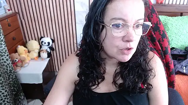 Snapshot of Sonialorens_ chatting on October 8, 4:26 pm Sonialorens  online show from October 8, 4:26 pm