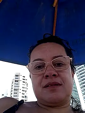 Sonialorens  online show from February 9, 5:39 pm