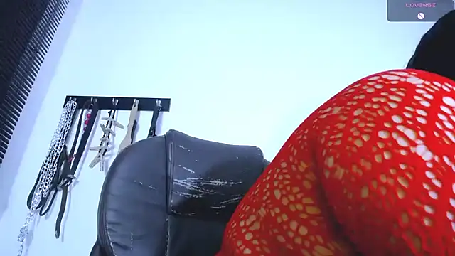 alejandraluxt online show from September 10, 9:26 pm