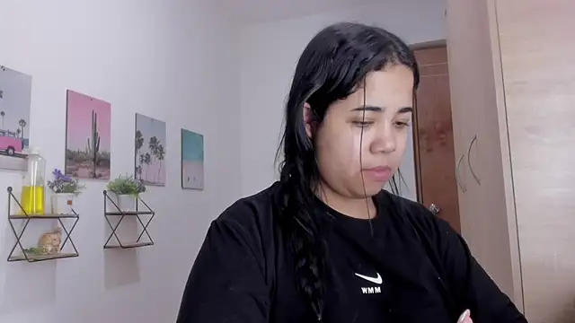 Emma lean online show from February 20, 3:34 pm