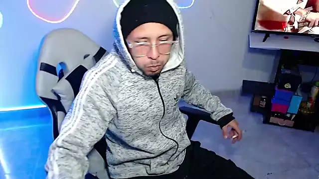 sebastian horny online show from September 11, 8:25 am