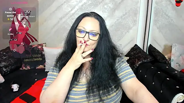 Snapshot of lady_lauren chatting on May 13, 3:59 am lady lauren online show from May 13, 3:59 am