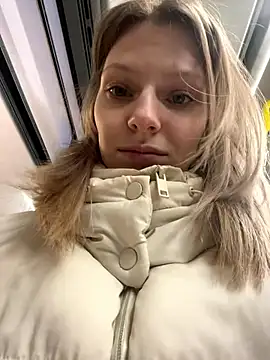 MaryHiggins online show from February 12, 3:05 pm